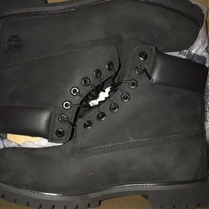 Timberland boots never worn